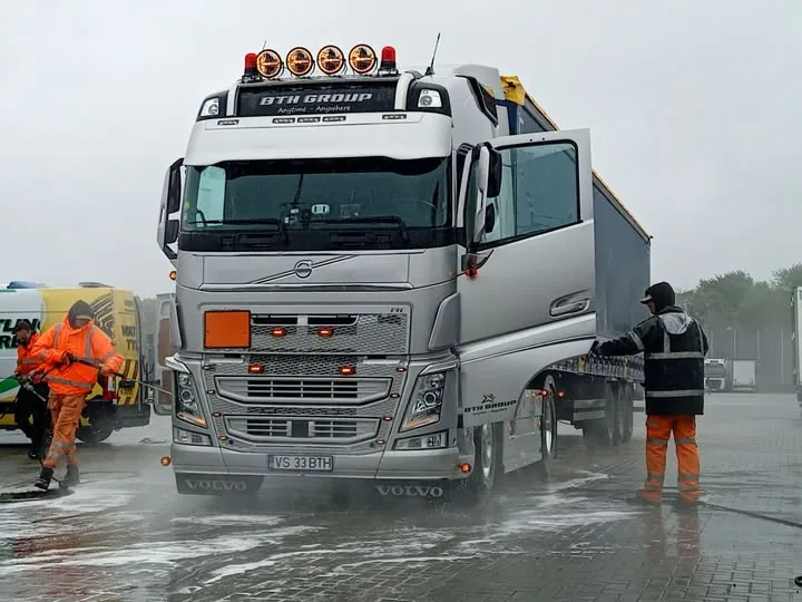 Volvo HGV being cleaned at the wash bay